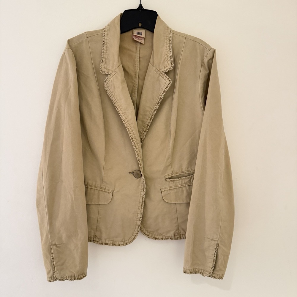Y2K Cropped Tan Blazer Jacket Size 12 Preppy Retro Bratz Indie Ruffle Hem